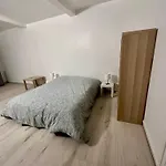 Apartment 03 T2 Immeuble Le Gd *